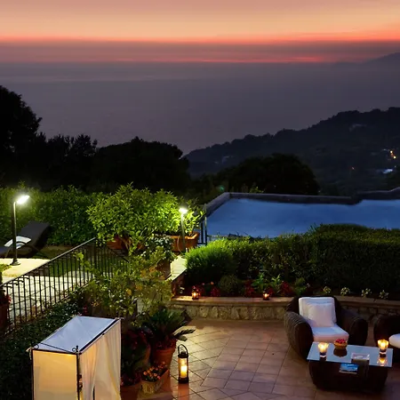 فندق مبيت وإفطار Il Tramonto 4*