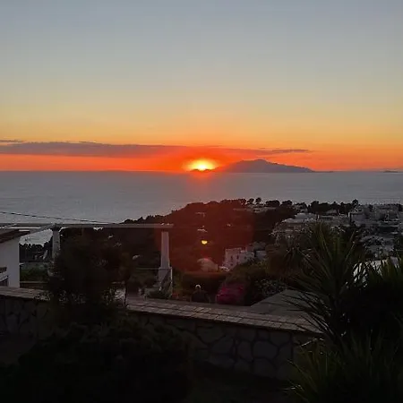 Il Tramonto Bed & Breakfast 4*