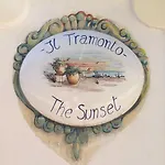 לינה וארוחת בוקר Il Tramonto 4*