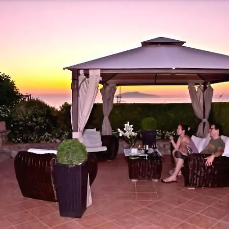 Il Tramonto فندق مبيت وإفطار