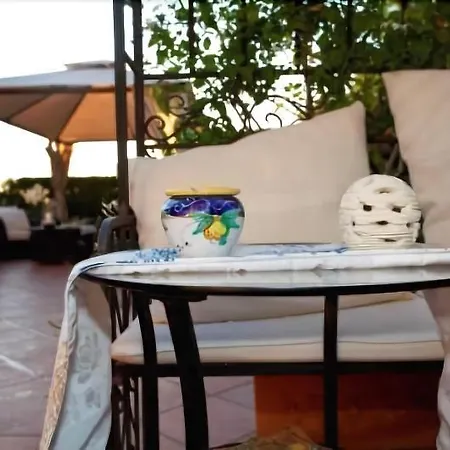 فندق مبيت وإفطار Il Tramonto 4*