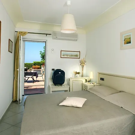 Il Tramonto Bed & Breakfast 4*